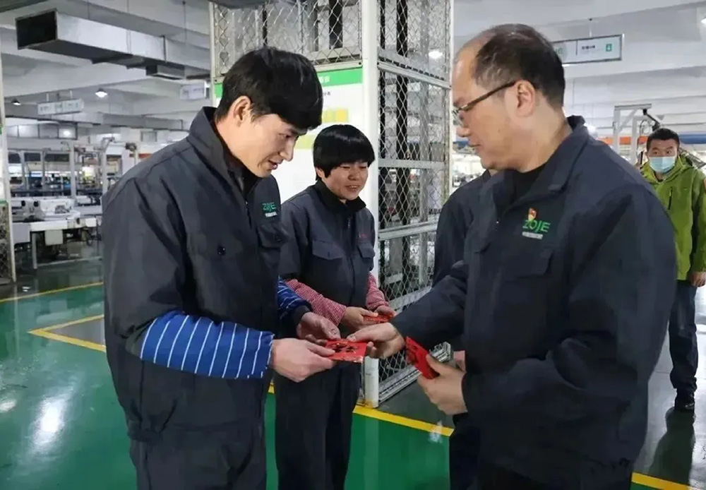暖心慰问