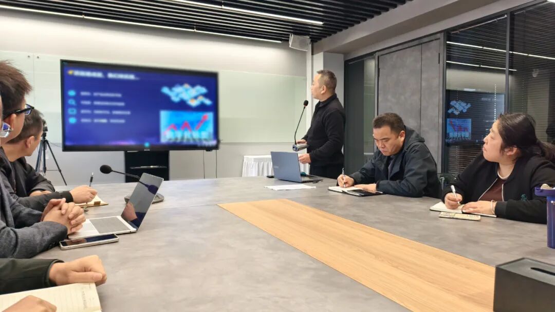 中捷艾布斯携手拉波尼，开启服装智造新篇章